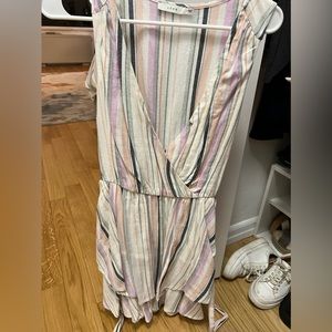 Lush striped vneck dress with tie